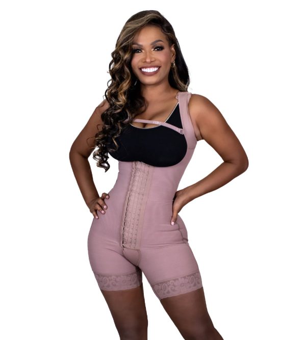 1112 | Faja Short Tira Gruesas con Gafetes